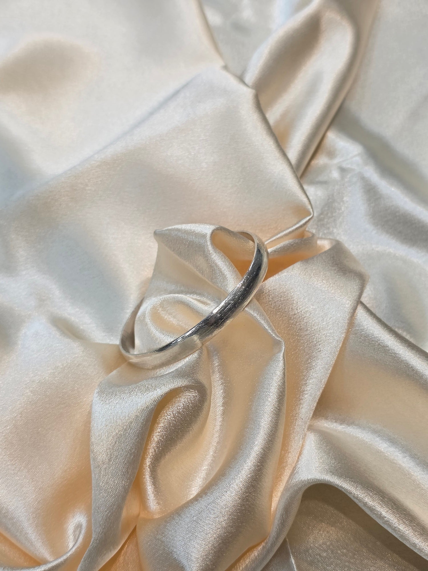 PURE SILVER PLAIN KADA SIZE 2.4 PK004