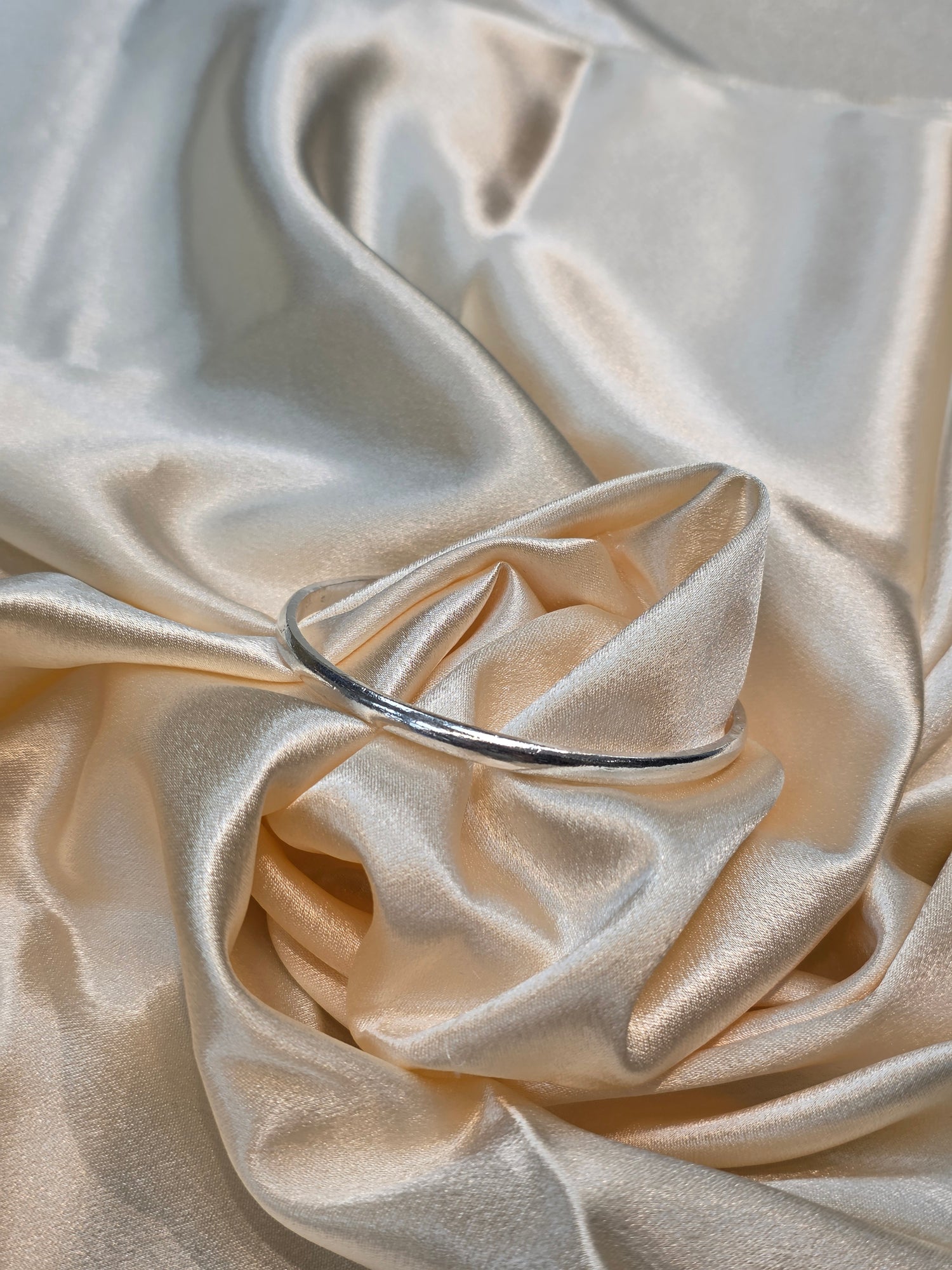 PURE SILVER PLAIN KADA SIZE 2.6 PK017