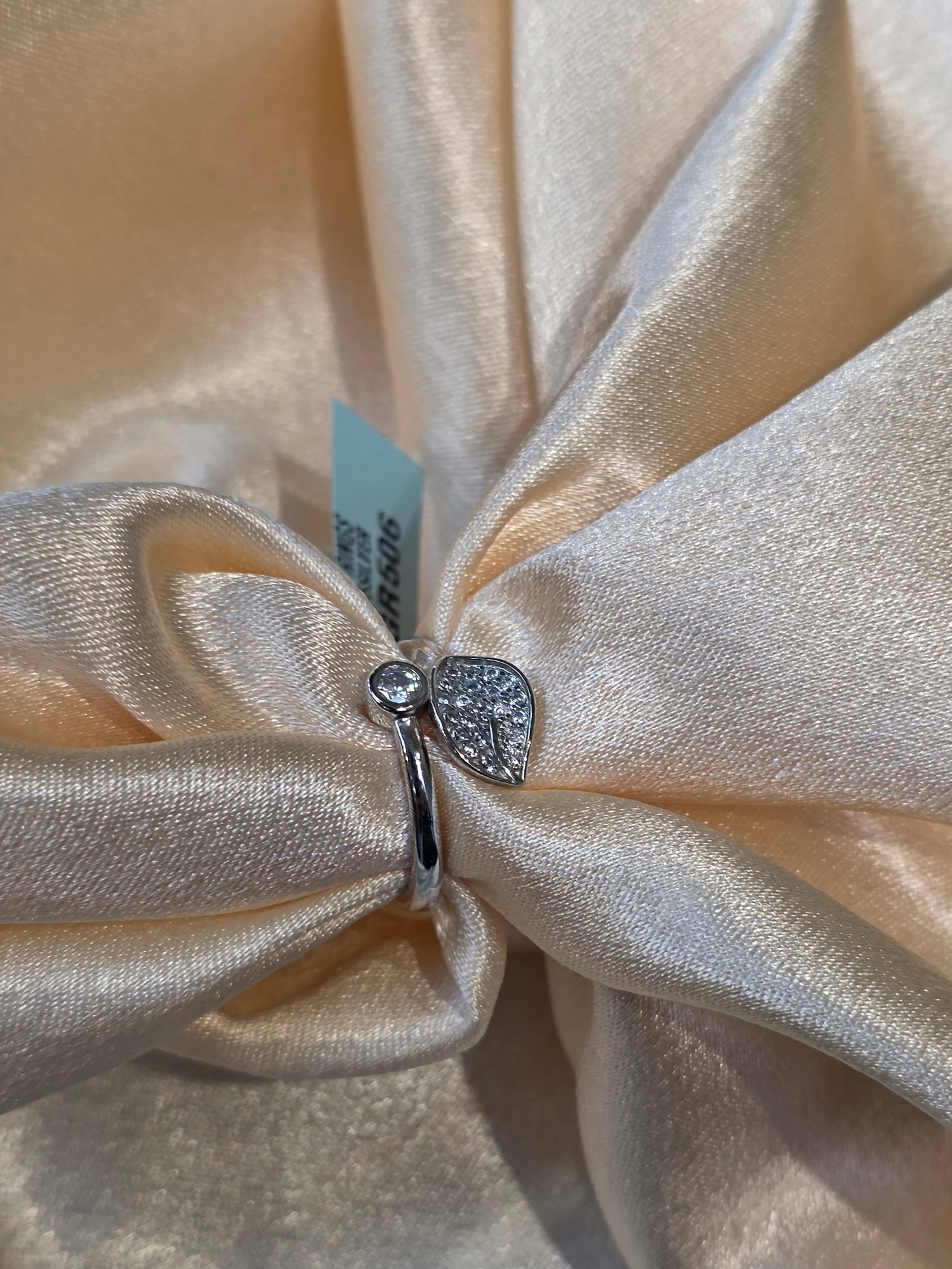 SILVER RING SIZE 5 GR506