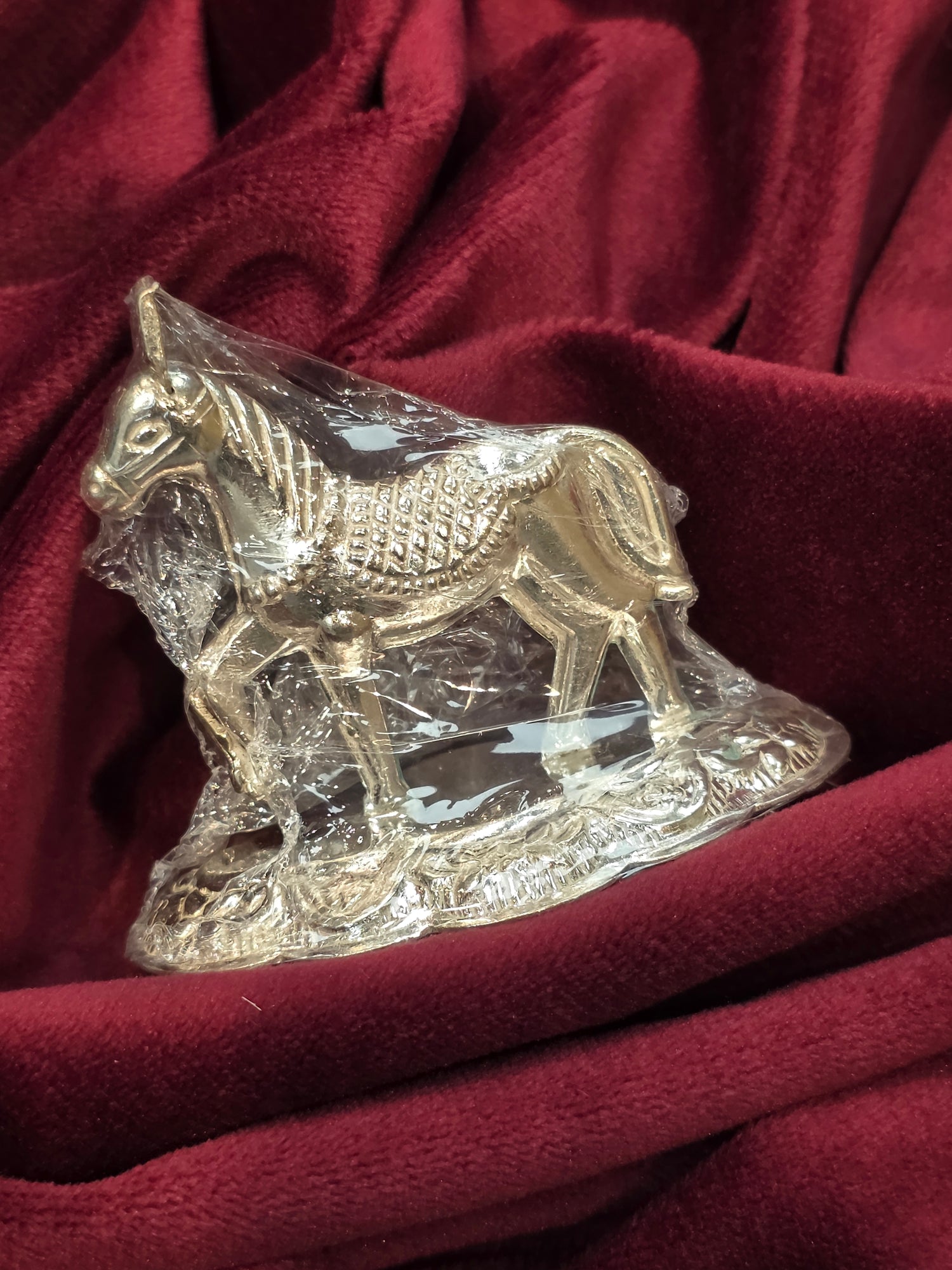 PURE SILVER HORSE AC076
