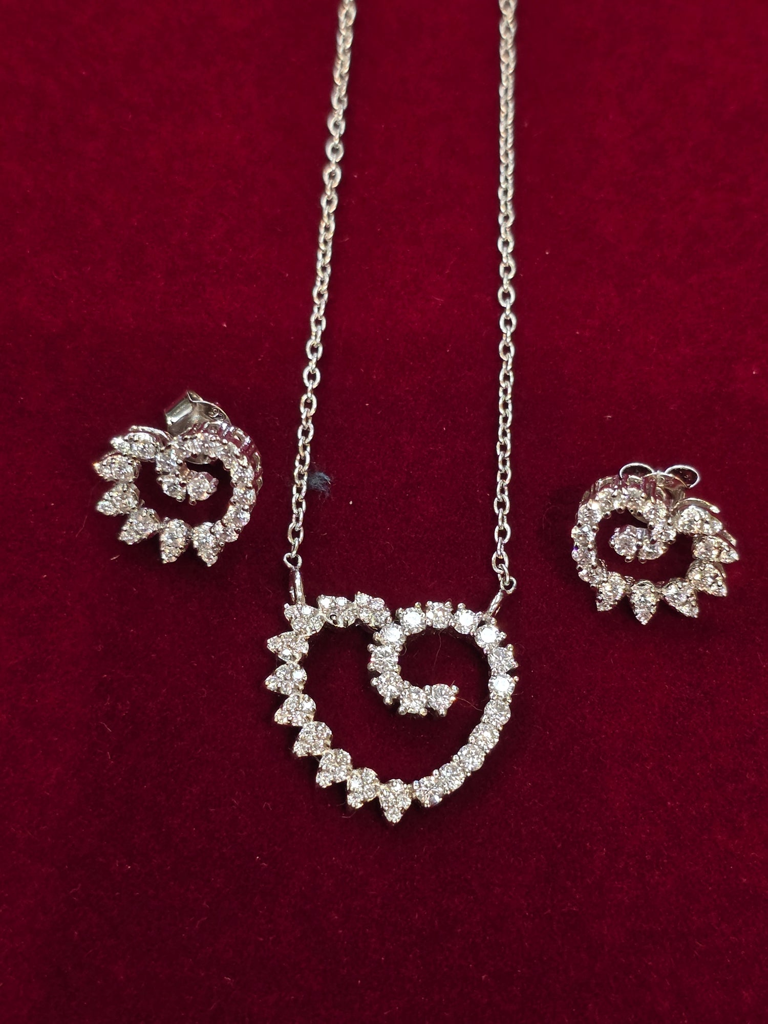 SILVER MOISSANITE PENDANT SET MM023