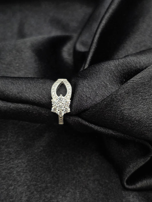 SILVER RING SIZE 5 GR497