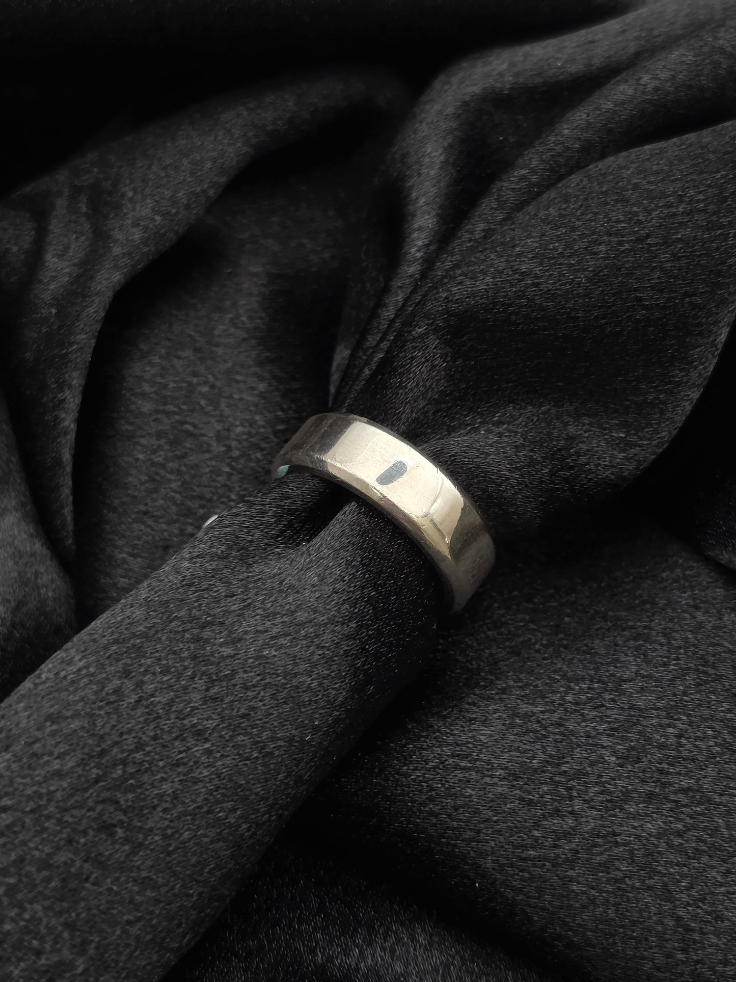 SILVER BAND SIZE 9 GR563