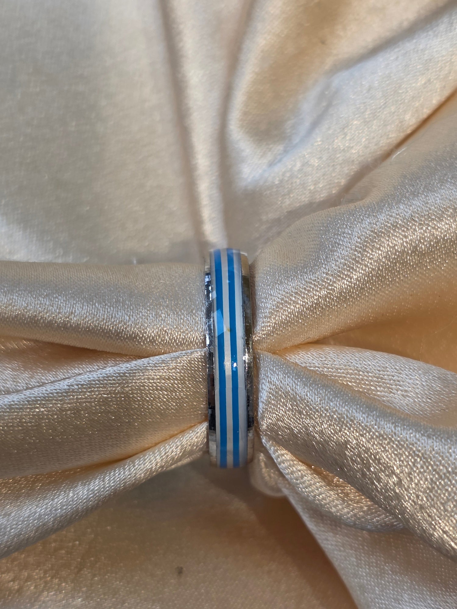 BOYS SILVER RING SIZE 11 BR043