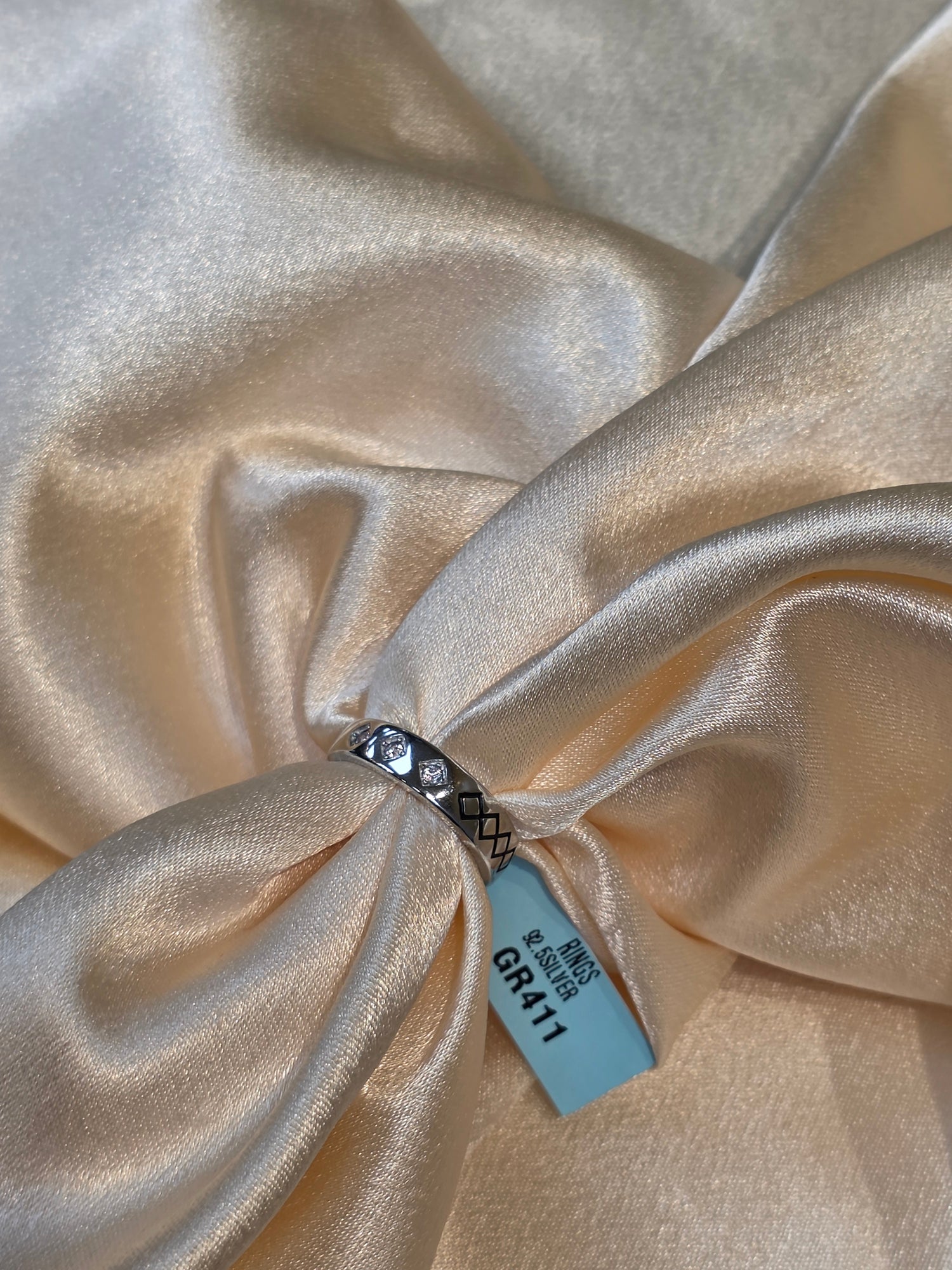 SILVER BAND SIZE 8 GR411