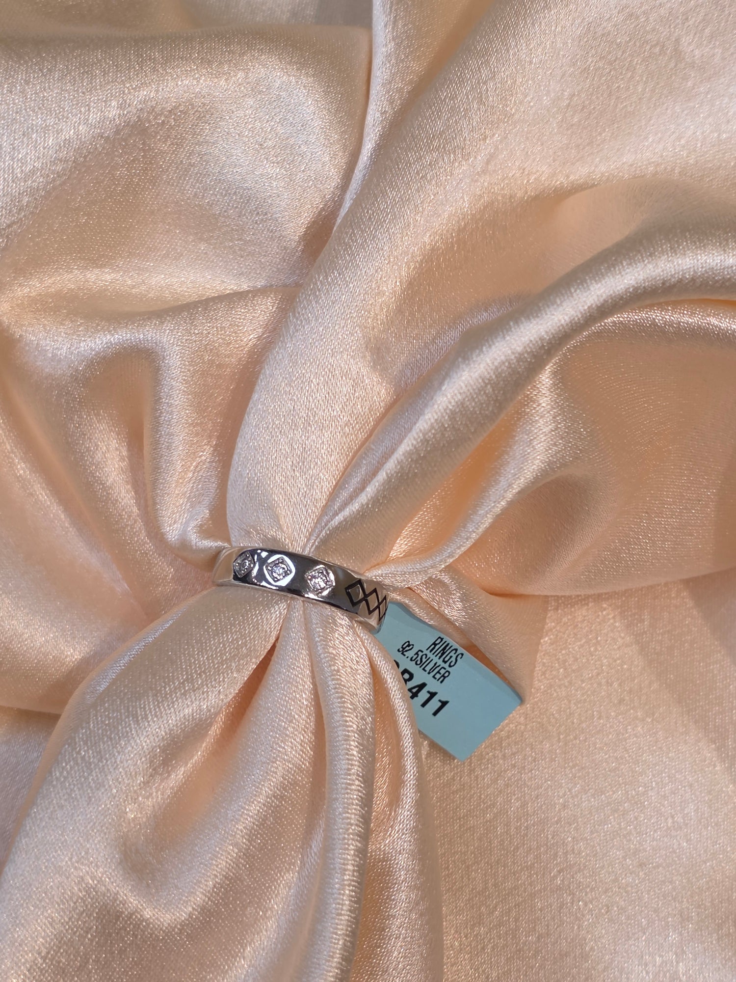 SILVER BAND SIZE 8 GR411