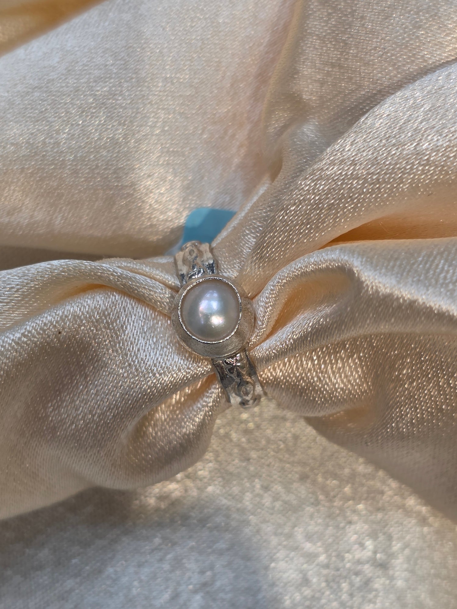 PEARL RING SIZE 4 GR272