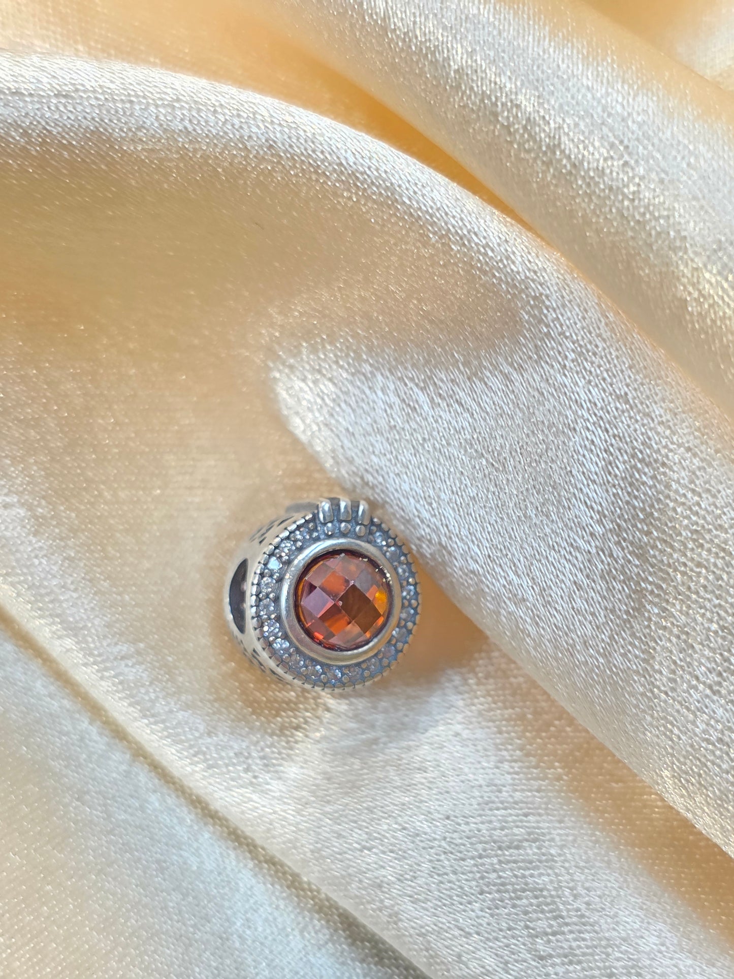 SPARKLING RED GARNET PANDORA CHARM PC213
