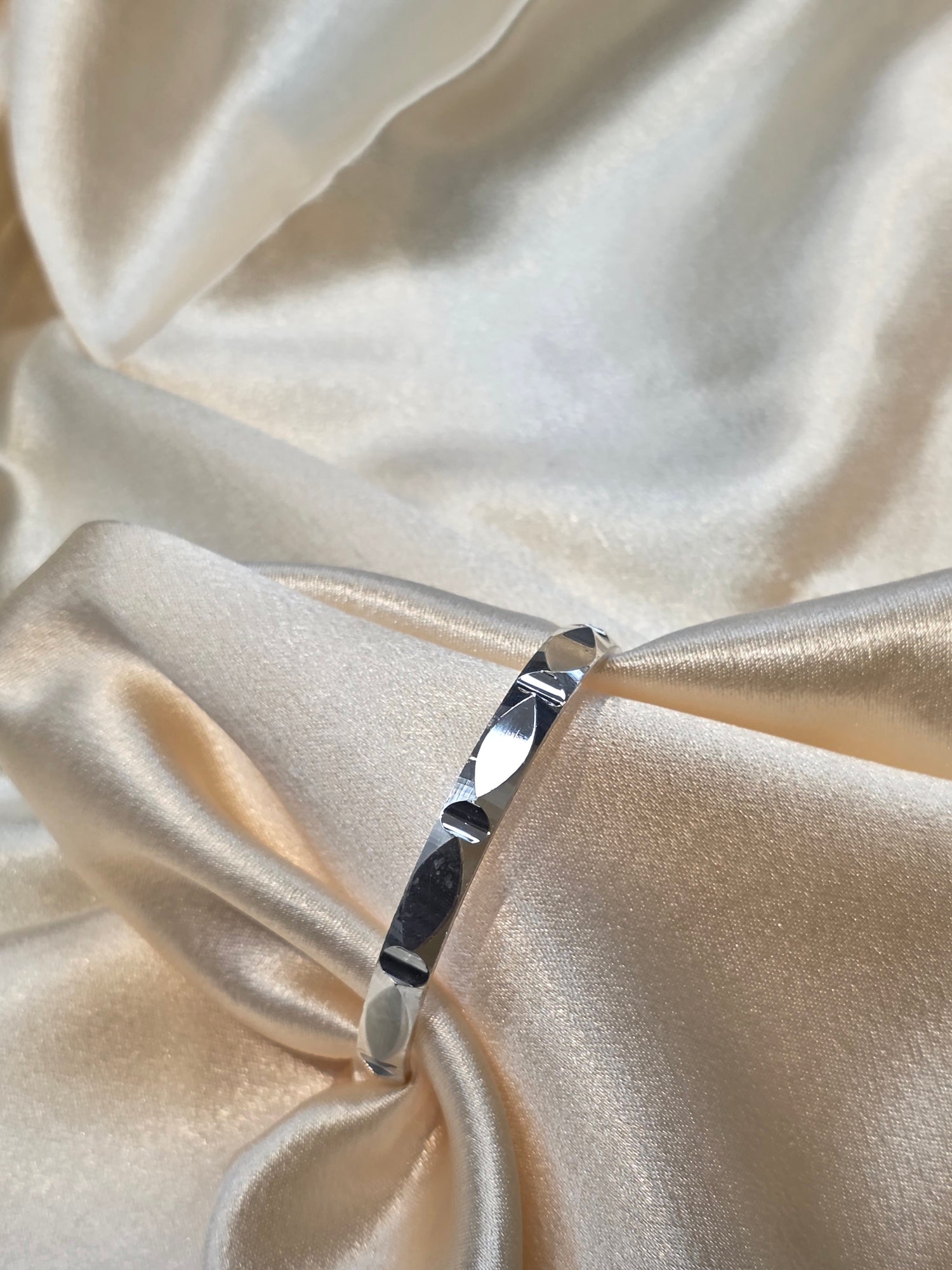 BABY SILVER KADA SIZE 2.1 KB056