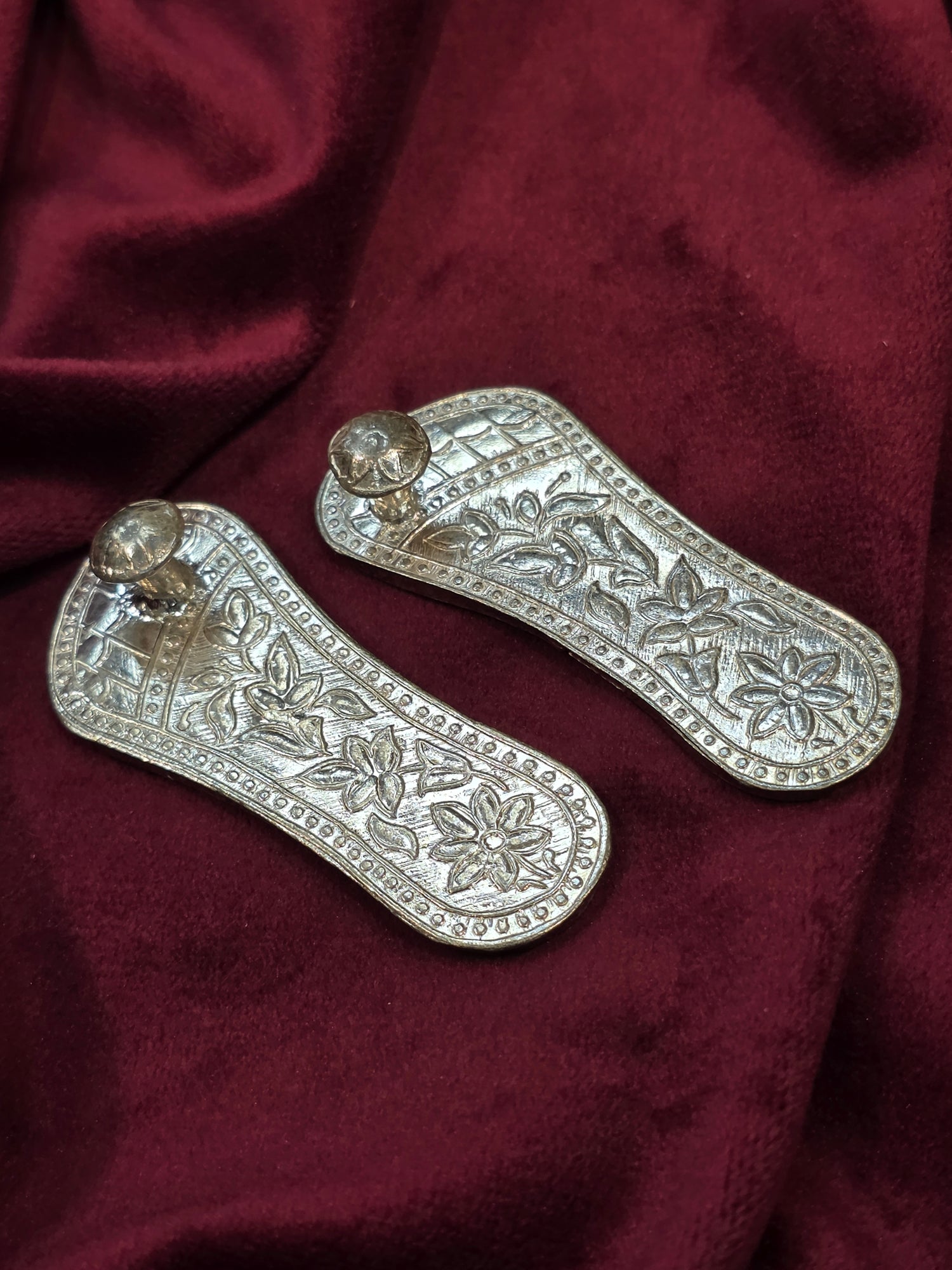 PURE SILVER CHARAN PADUKA AC131