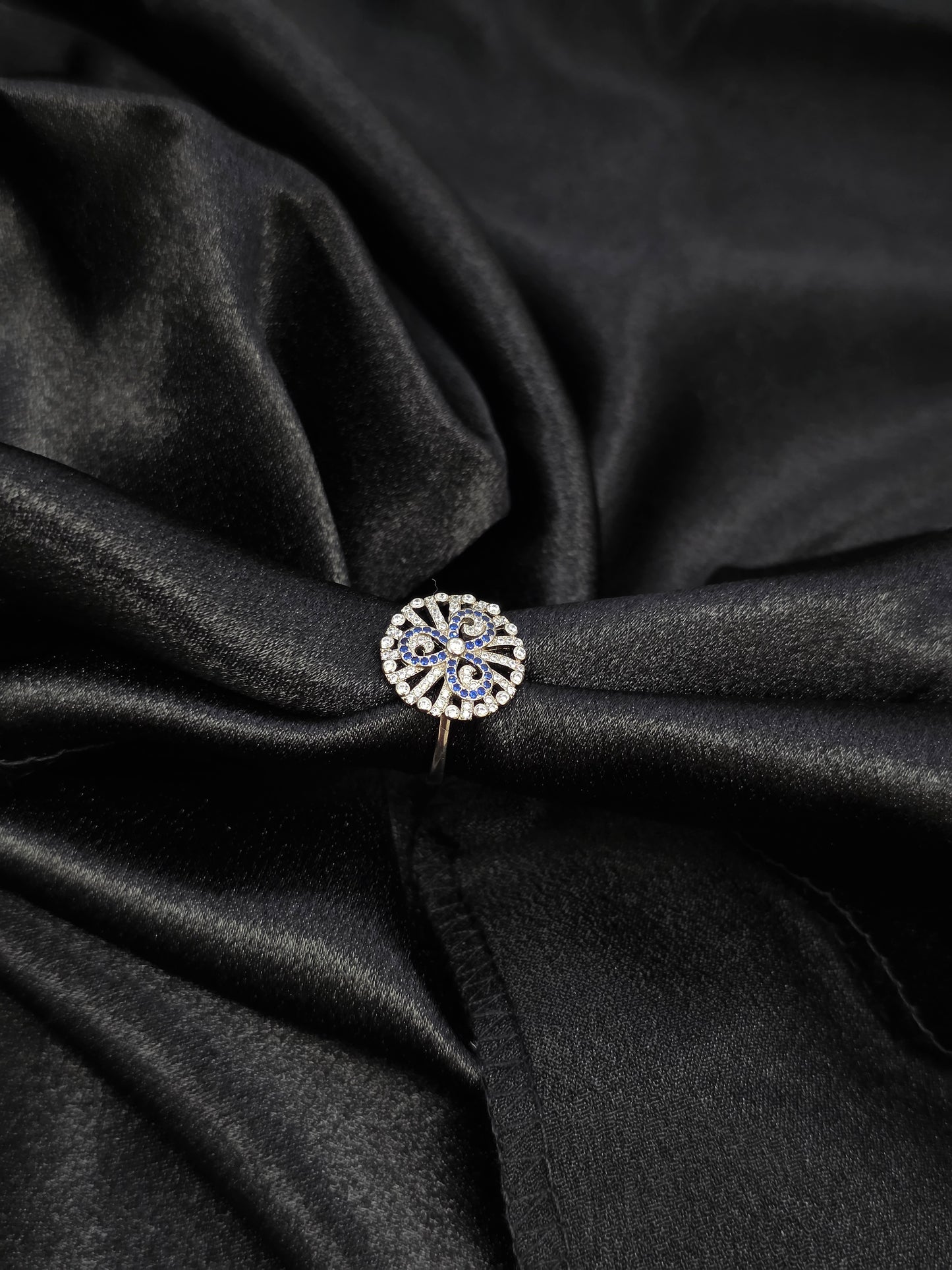 SILVER RING SIZE 5 GR032