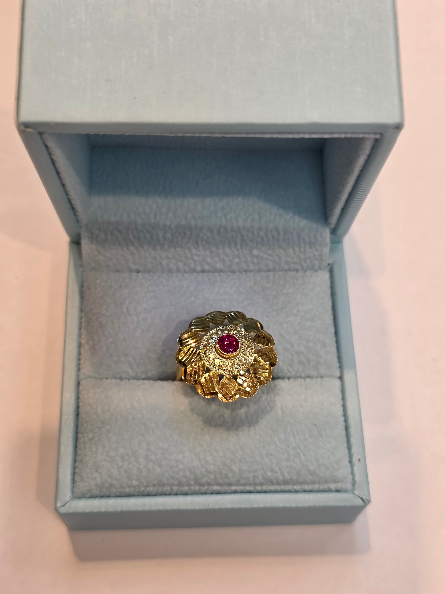 GOLD PLATED RING SIZE 7