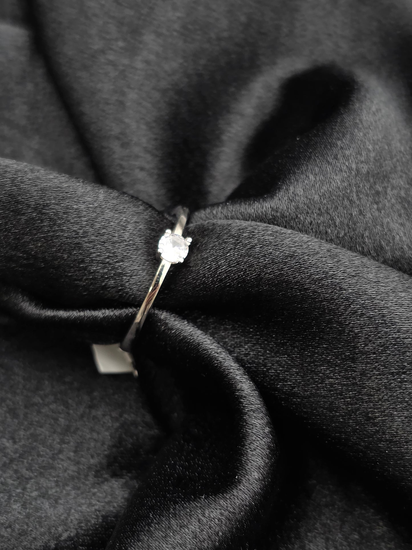 SILVER RING SIZE 9 GR195