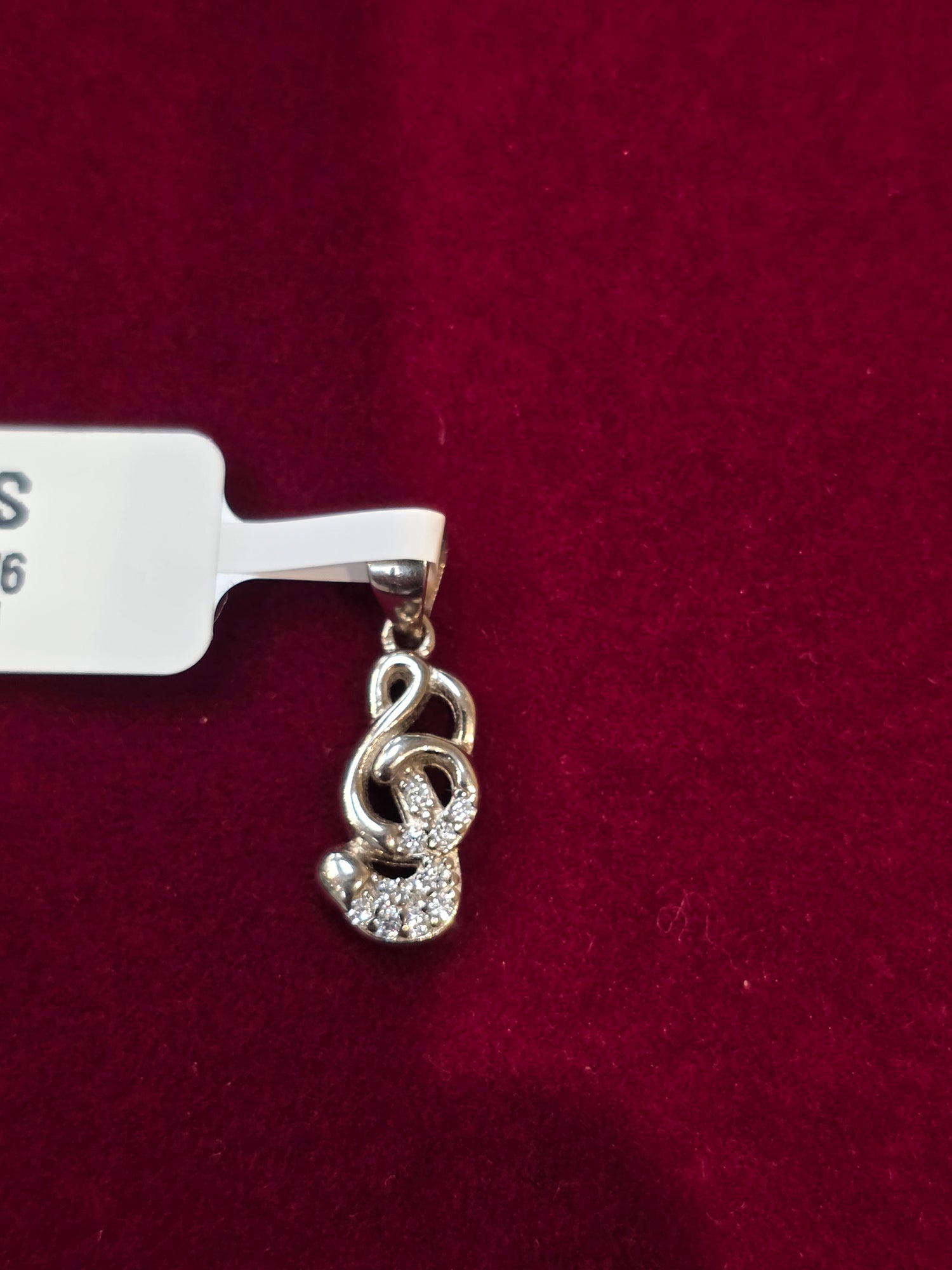 SILVER PENDANT SP023