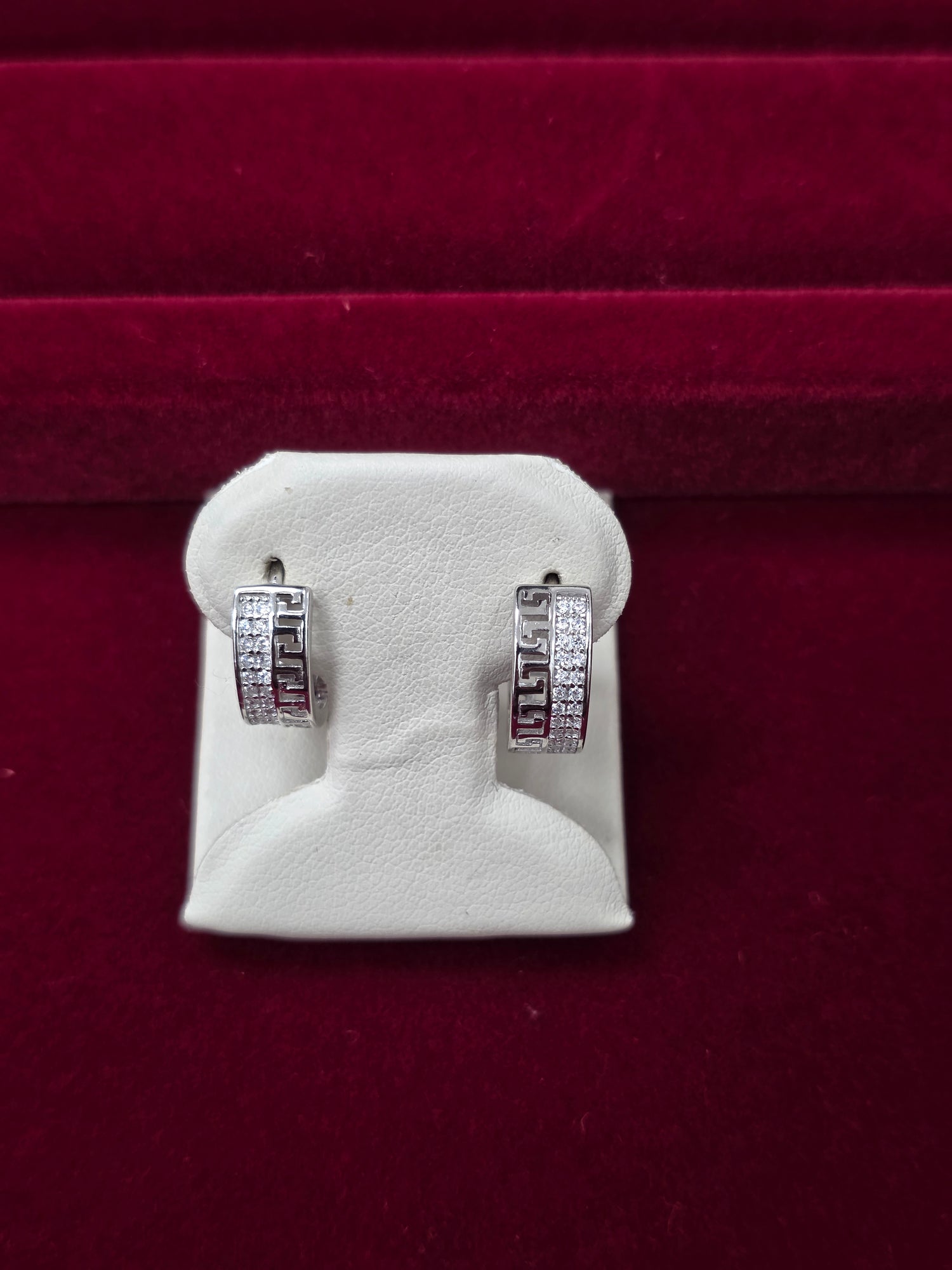 SILVER HOOPS GH054