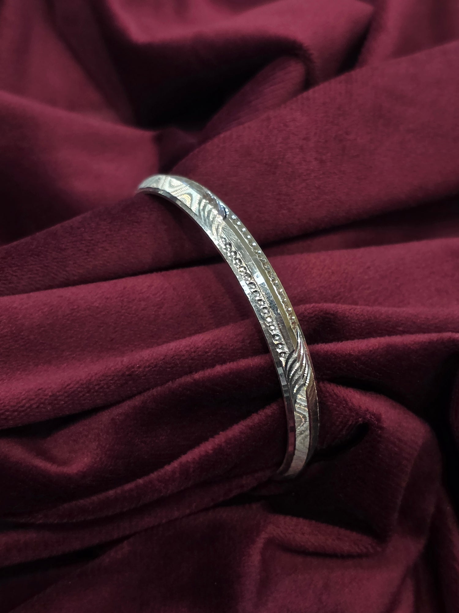 MEN SILVER KADA SIZE 2.4 BK164