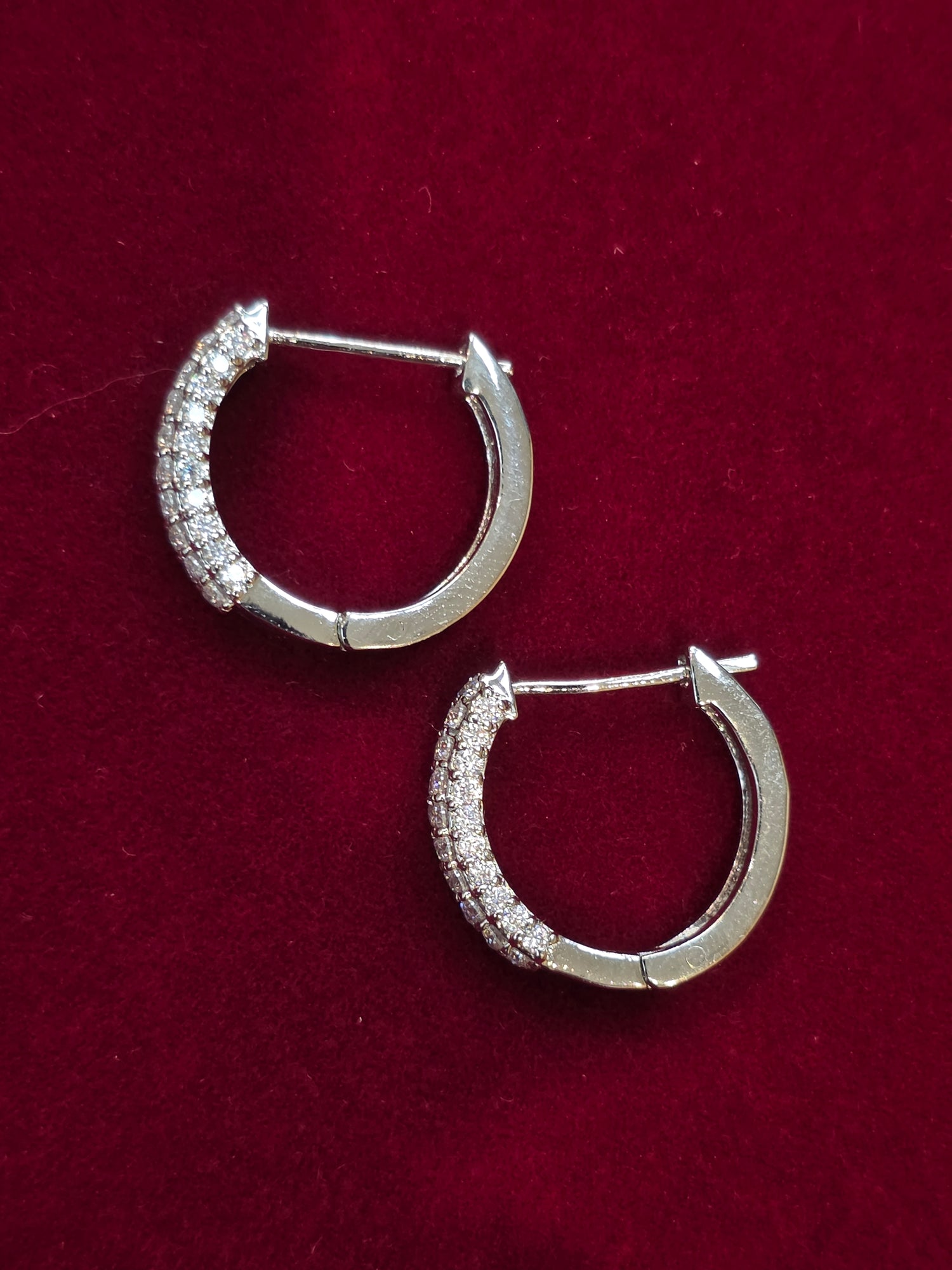 SILVER MOISSANITE HOOPS MM005