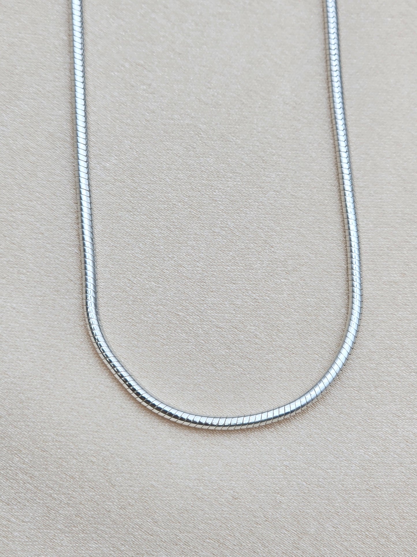 SILVER CHAIN 18 INCH LC044