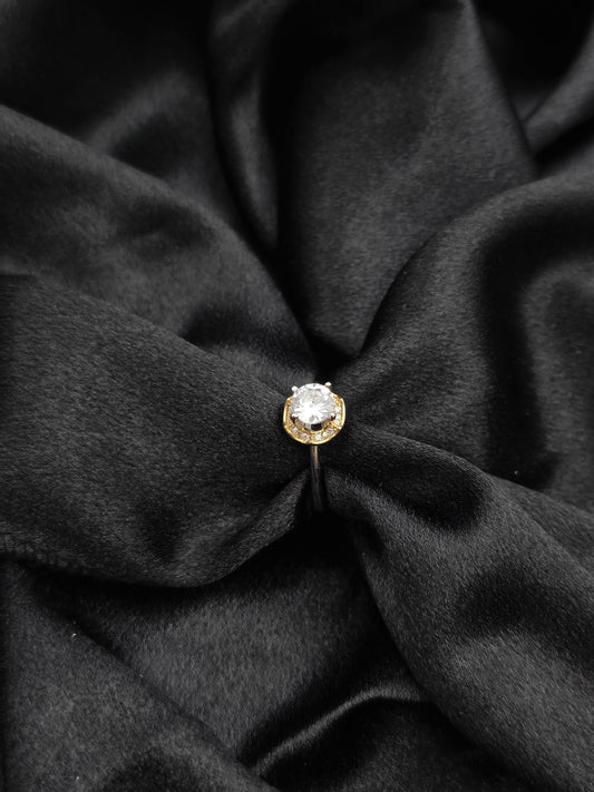 SILVER RING SIZE 8 GR163