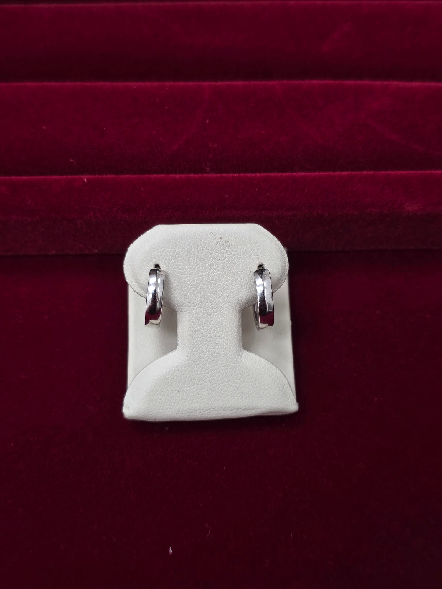 SILVER HOOPS GH030