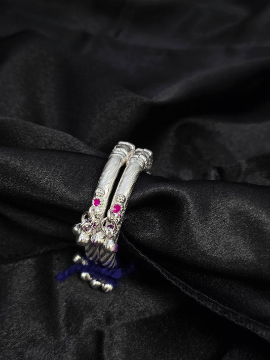 BABY SILVER SAGGLE SIZE 1.6 BS017