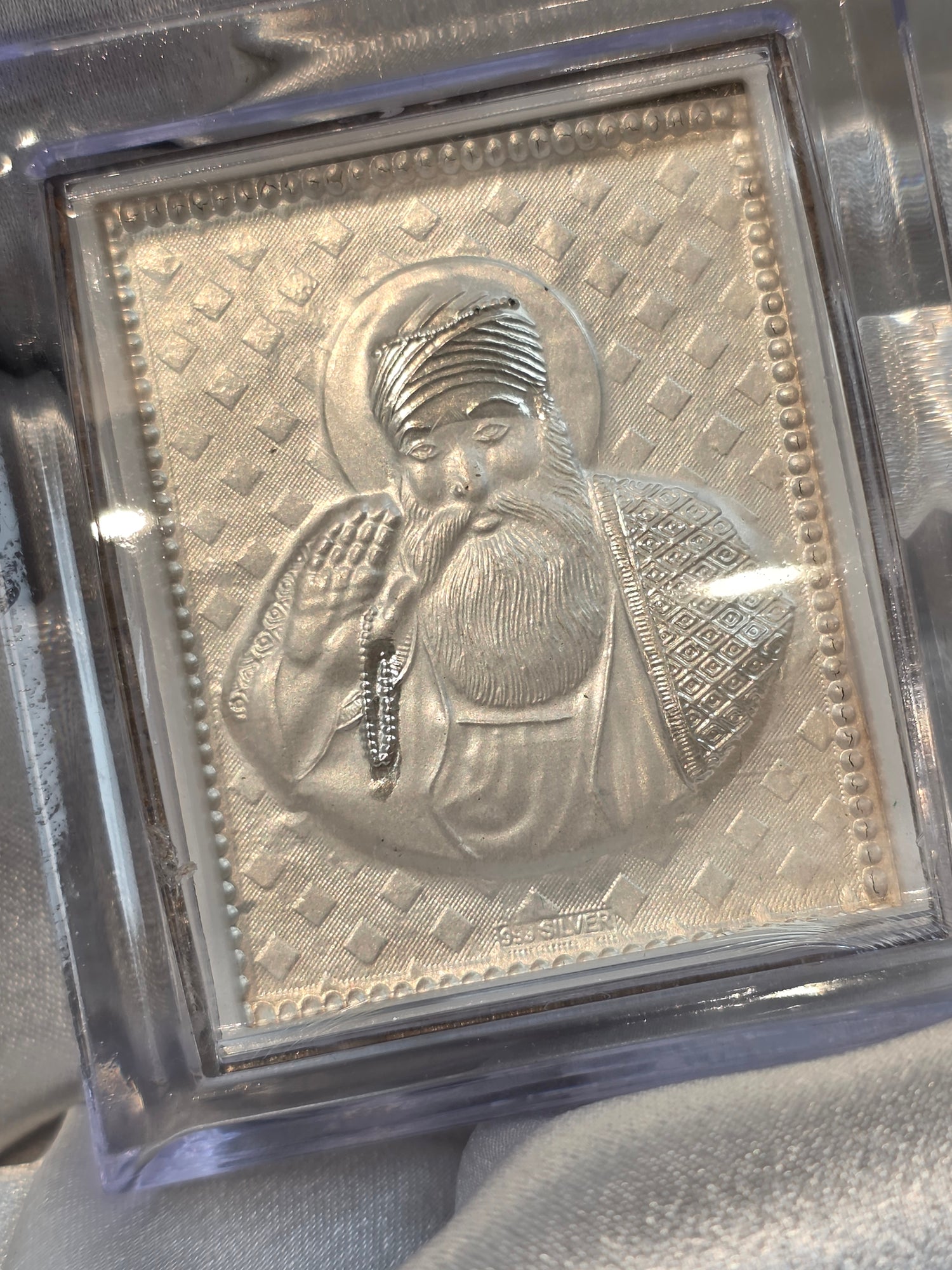 PURE SILVER GURU NANAK DEV JI CAR-FRAME AC331