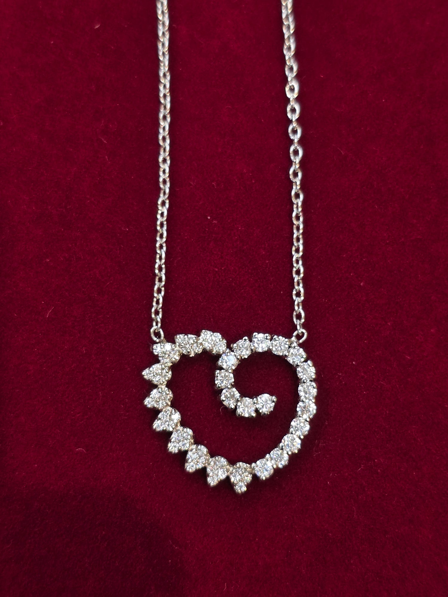 SILVER MOISSANITE PENDANT SET MM023