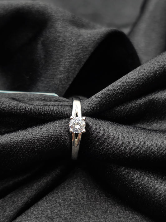 SILVER RING SIZE 7 GR621