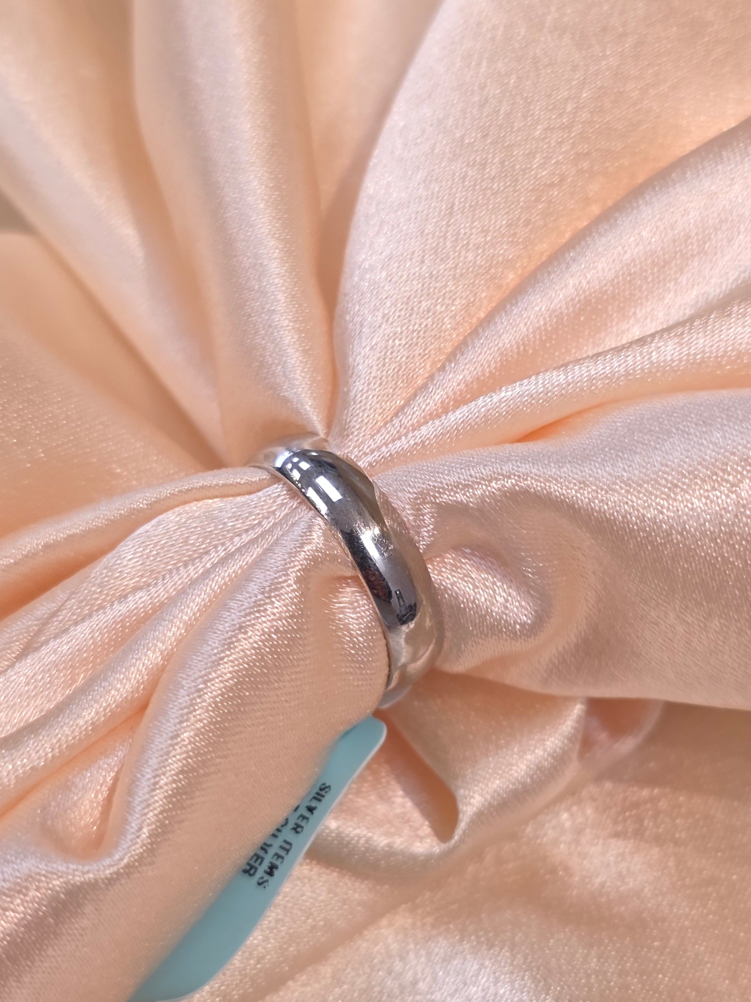 SILVER PLAIN BAND SIZE 8 GR212