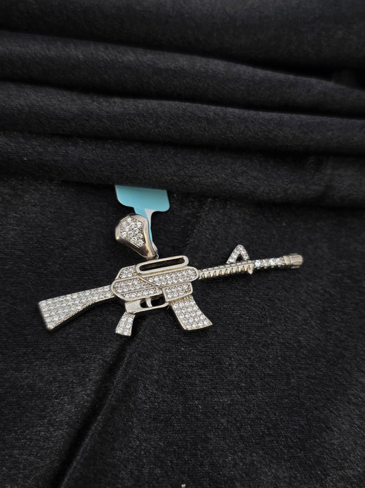 BOYS SILVER PENDANT BP010