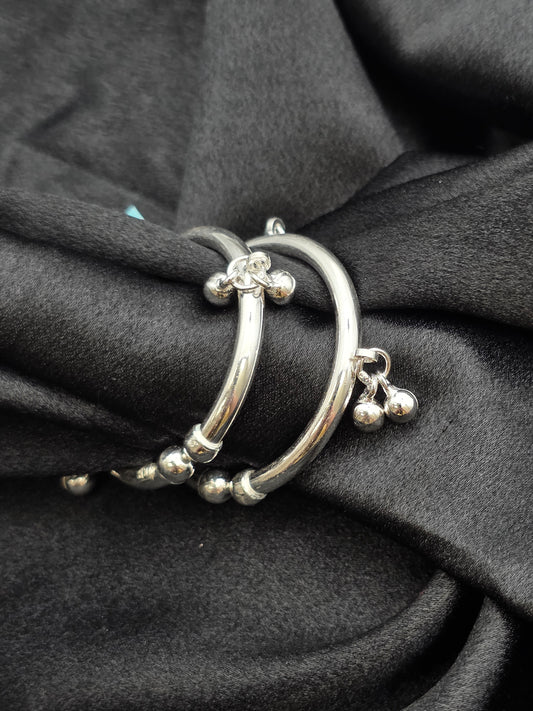 BABY SILVER SAGGLE BS124
