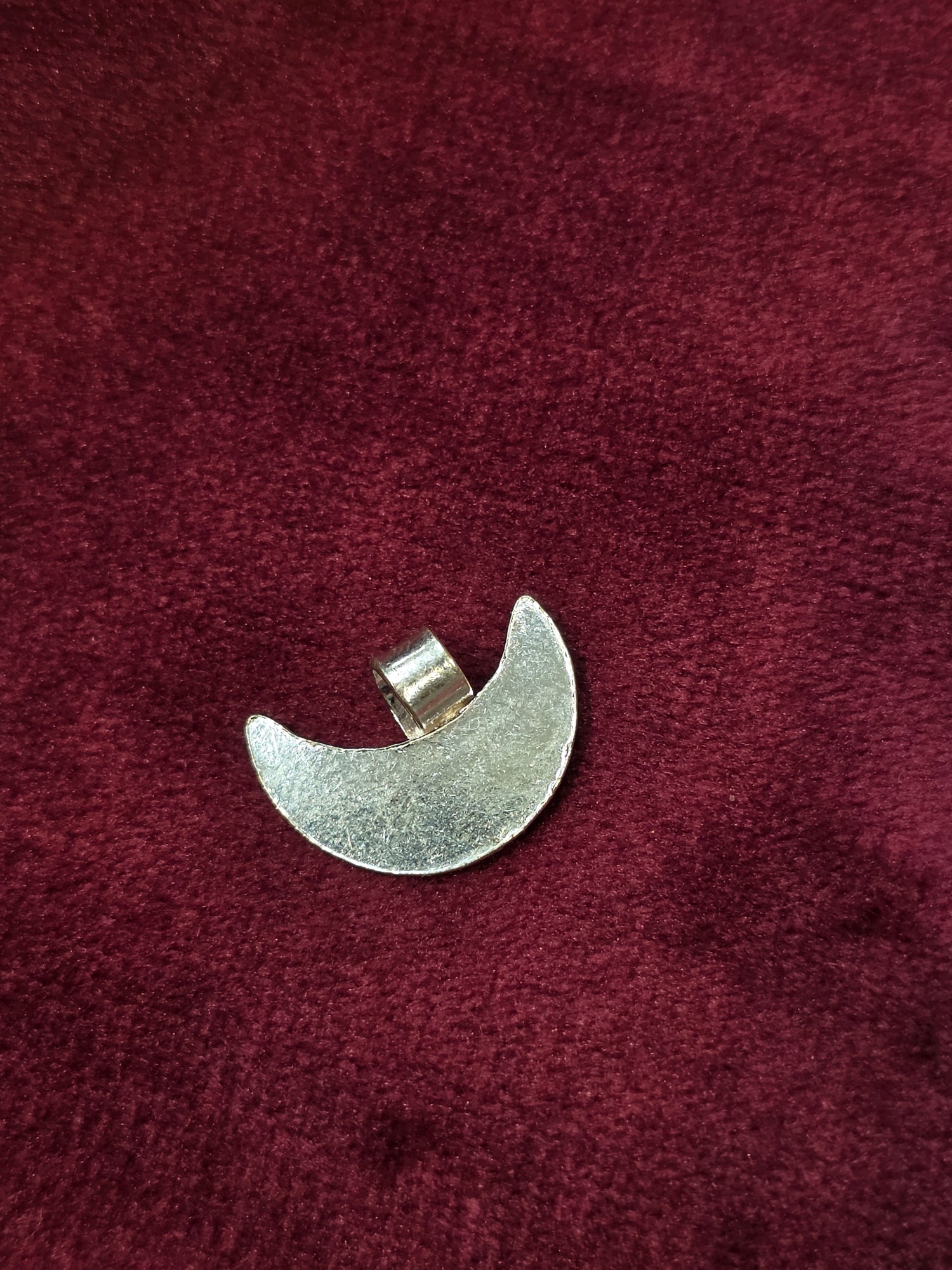 PURE SILVER HALF MOON AC098