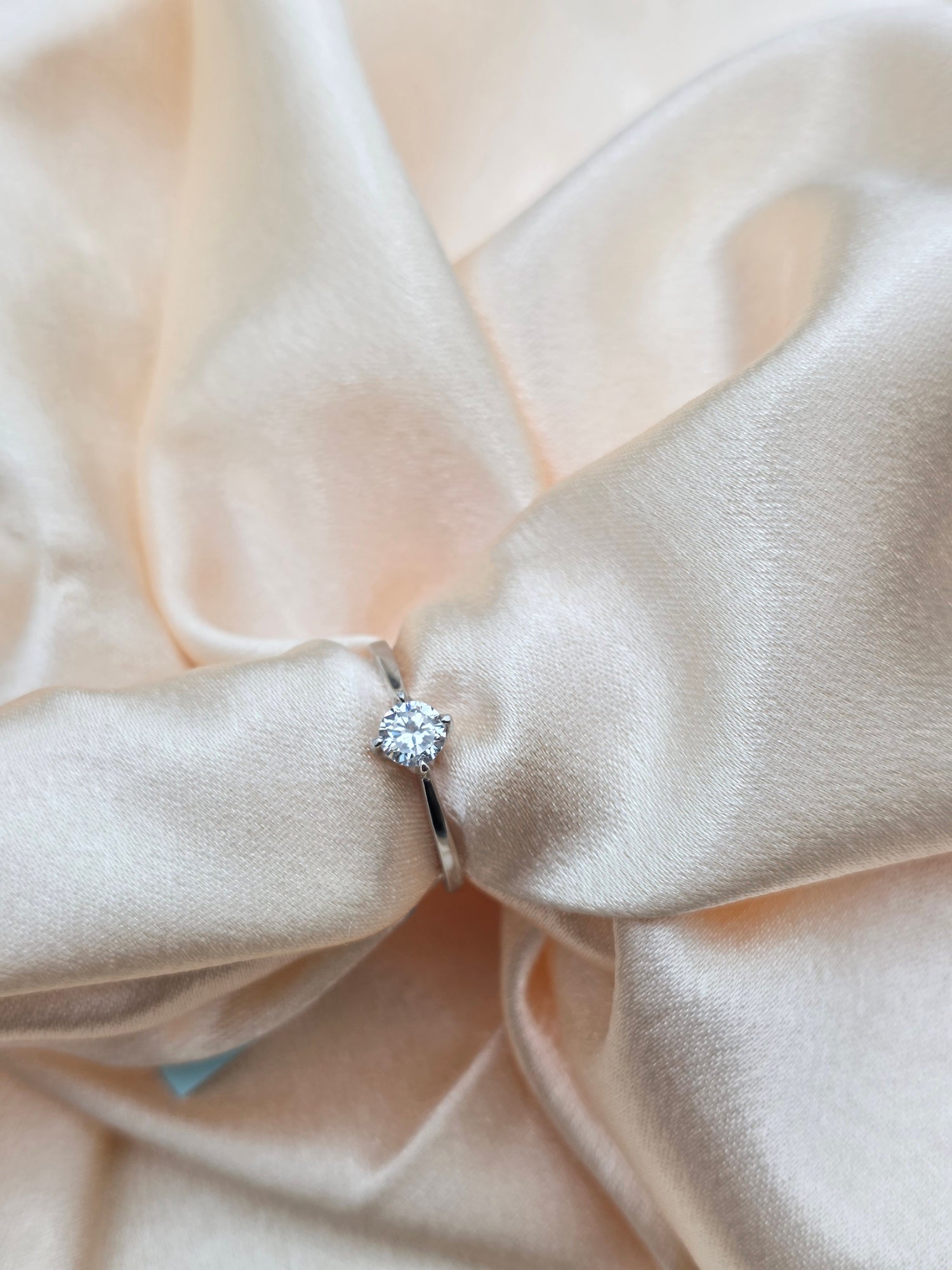 SILVER RING SIZE 8 GR119