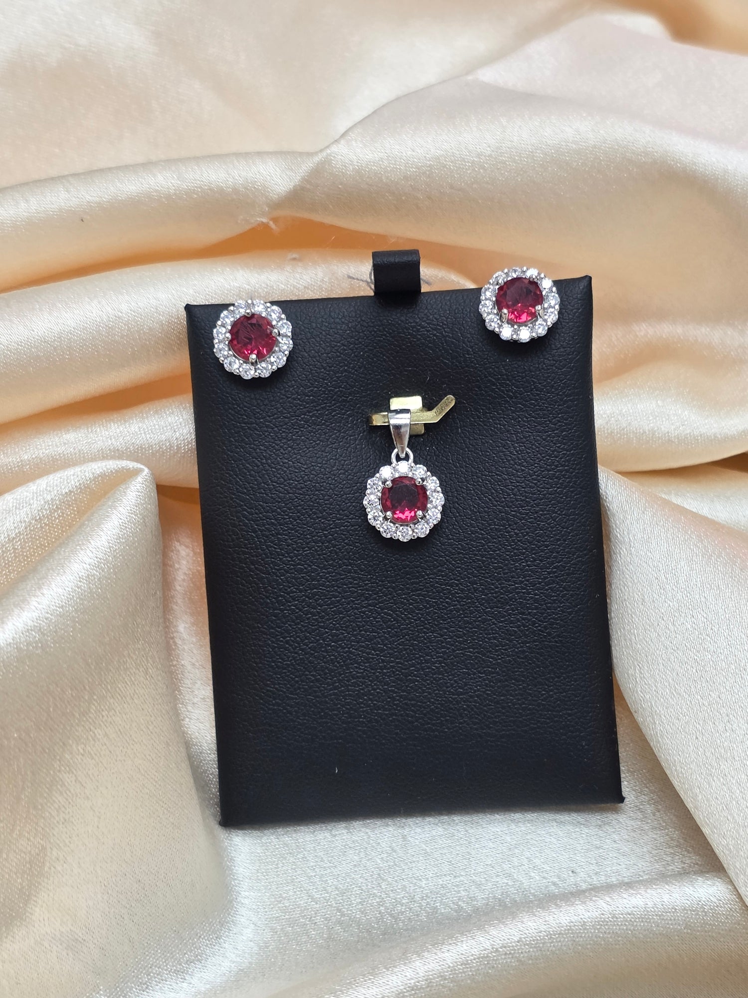 SILVER PENDANT SET PS041