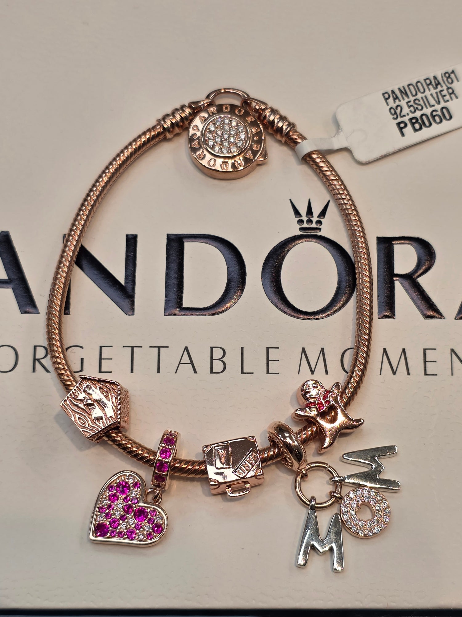 PANDORA BRACELET/5 CHARMS PB060