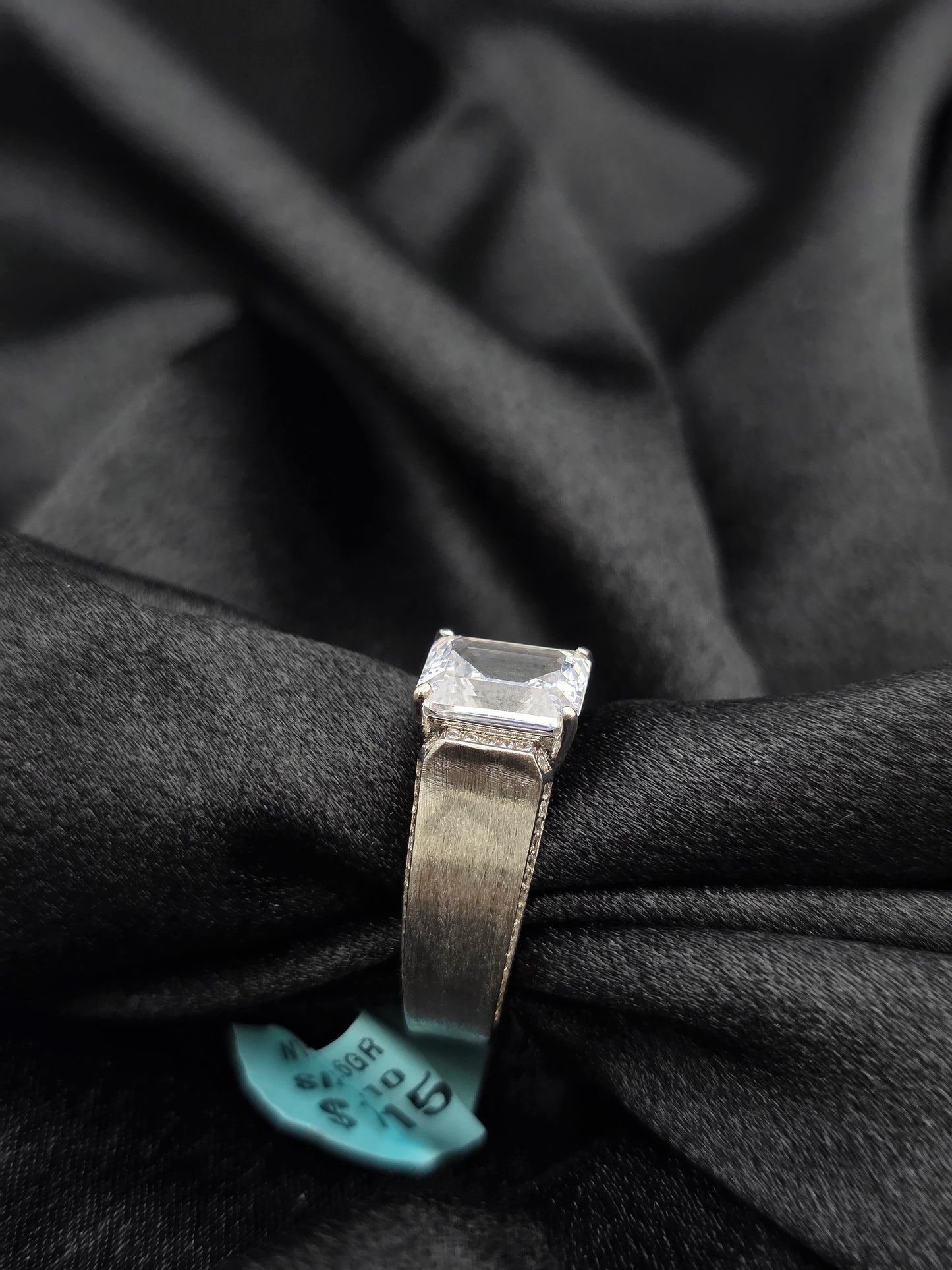 BOYS SILVER RING SIZE 10 BR008