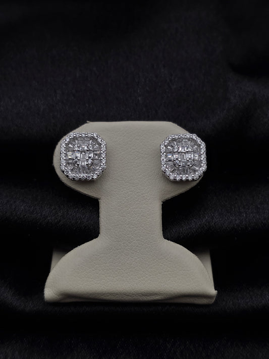 SILVER EAR STUDS GE587