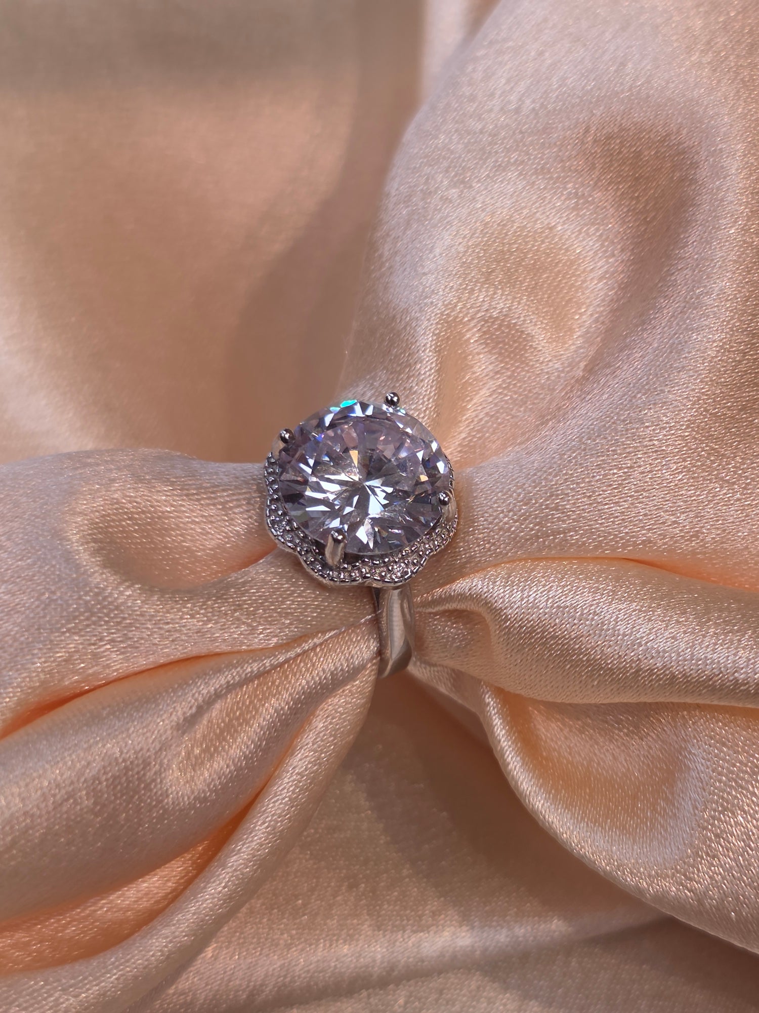 SILVER RING SIZE 5 GR494
