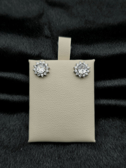 SILVER EAR STUDS GE411
