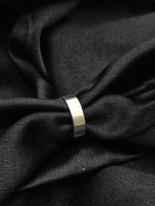 SILVER BAND SIZE 9 GR436