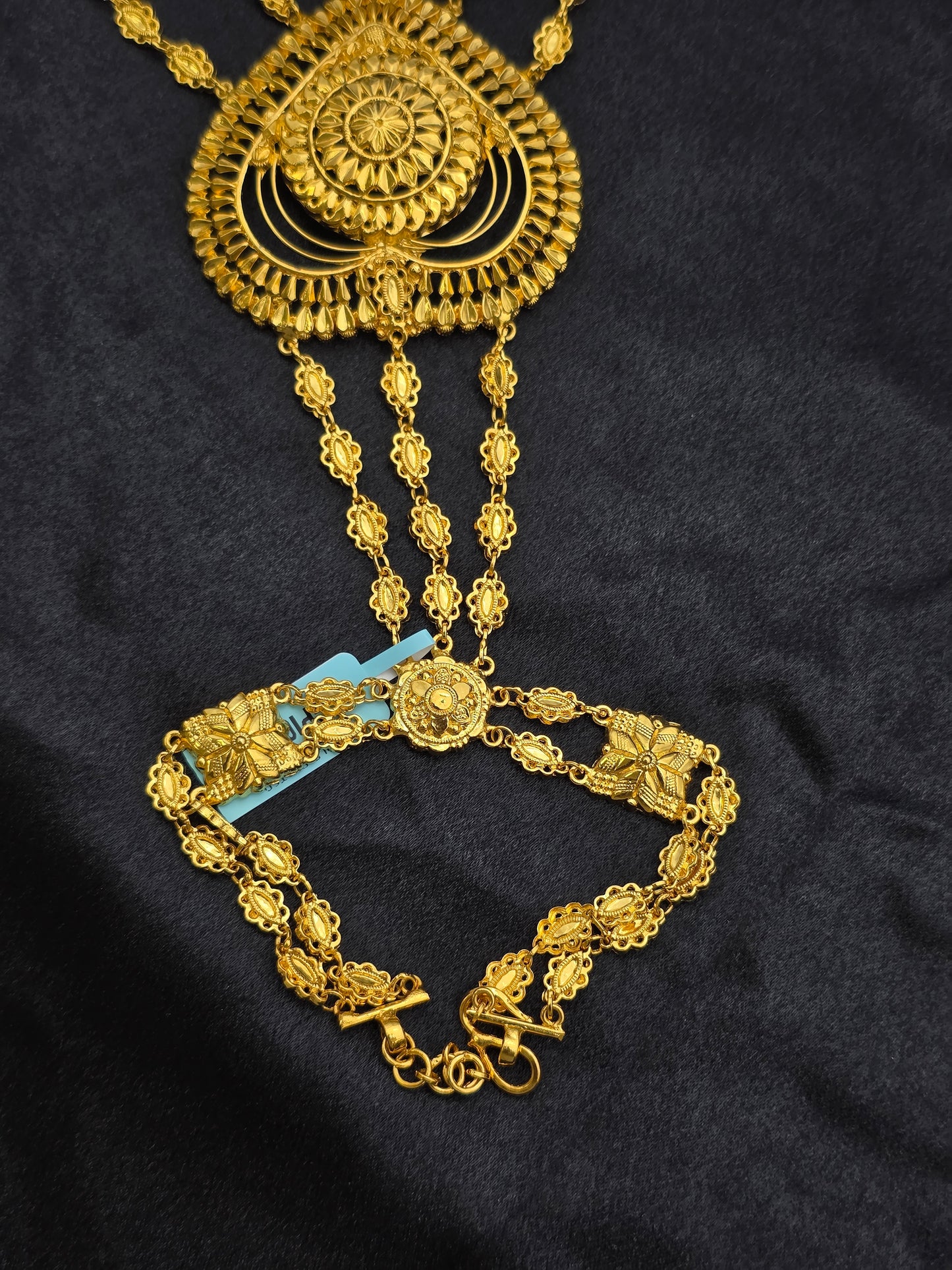 GOLD PLATED SILVER HAND SET GPI019