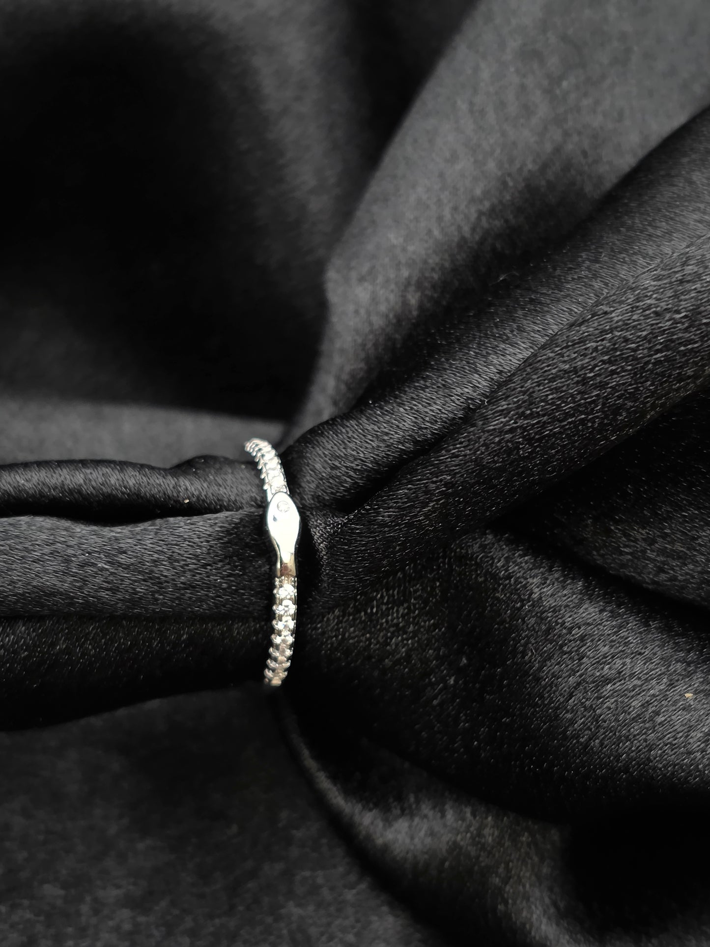 SILVER RING SIZE 6 GR509