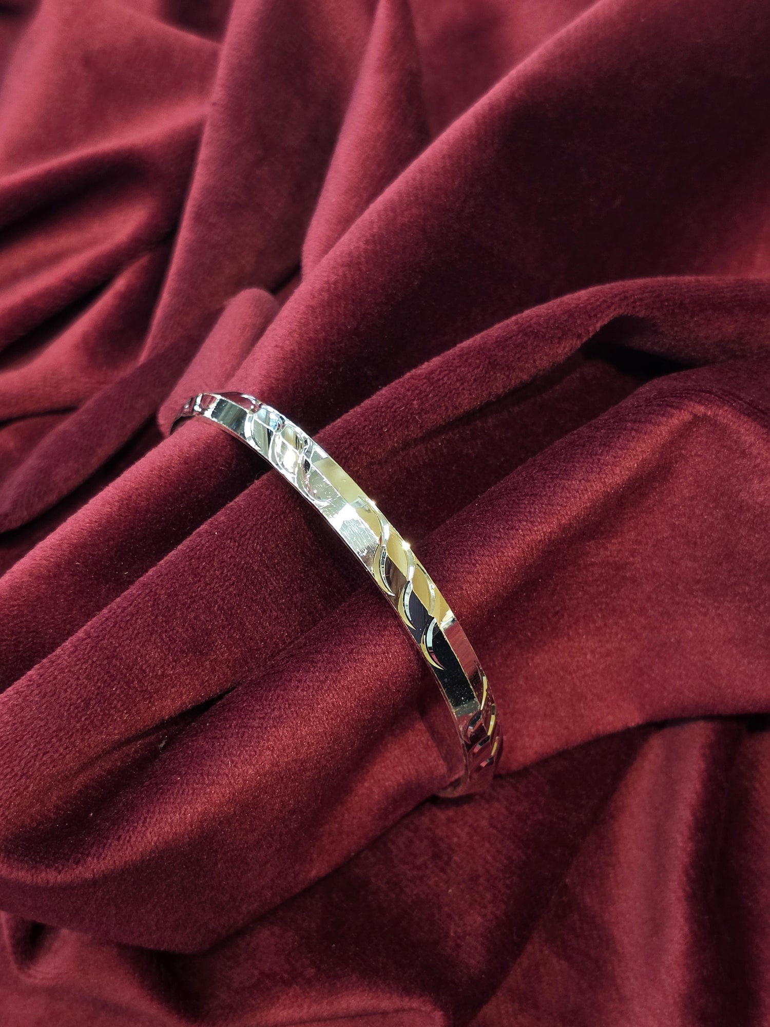 MEN SILVER KADA SIZE 2.6 BK105