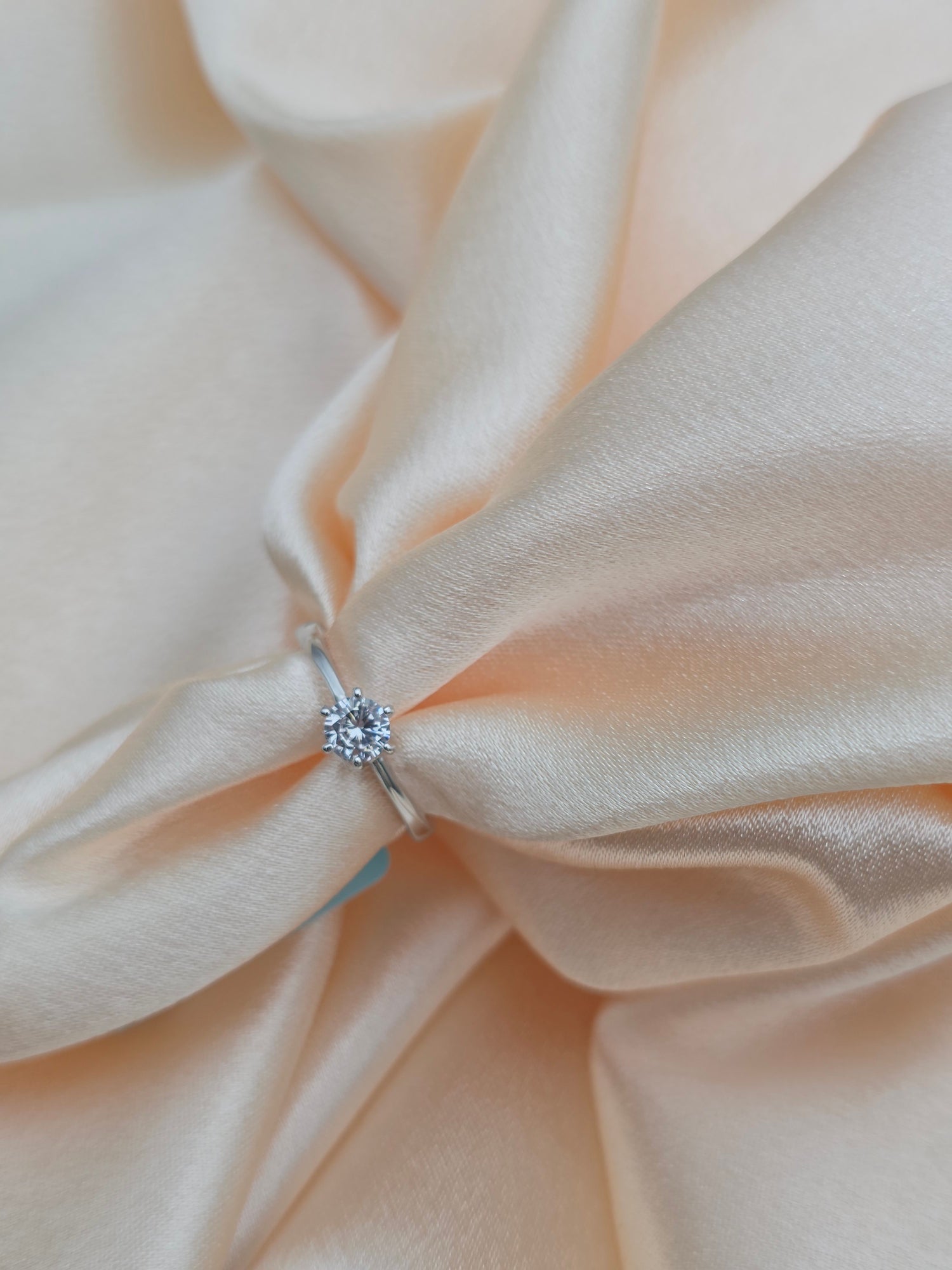 SILVER RING SIZE 8 GR122