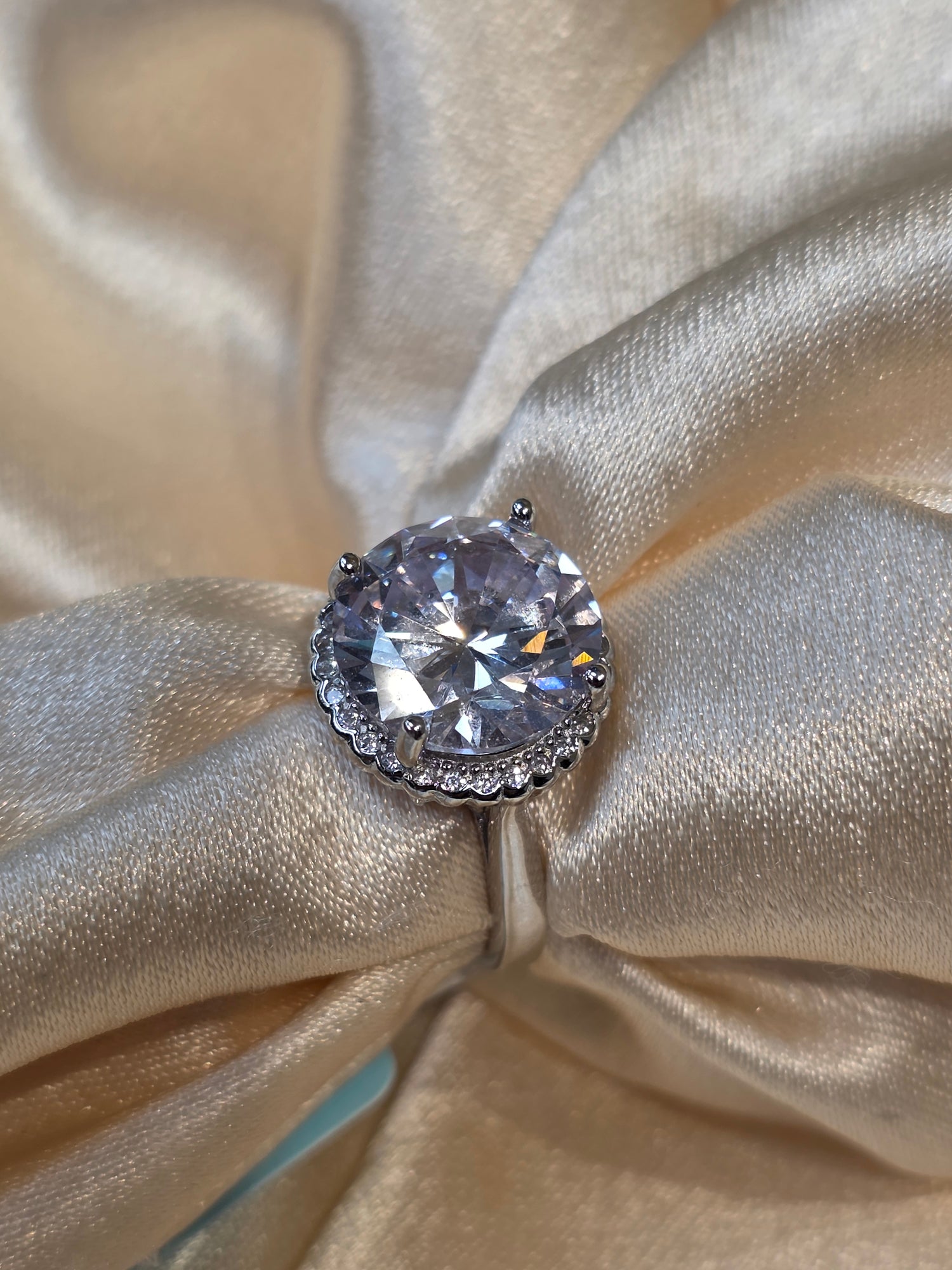 SILVER RING SIZE 6 GR656