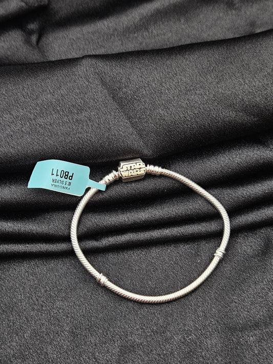 PANDORA BRACELET SIZE 18 PB011