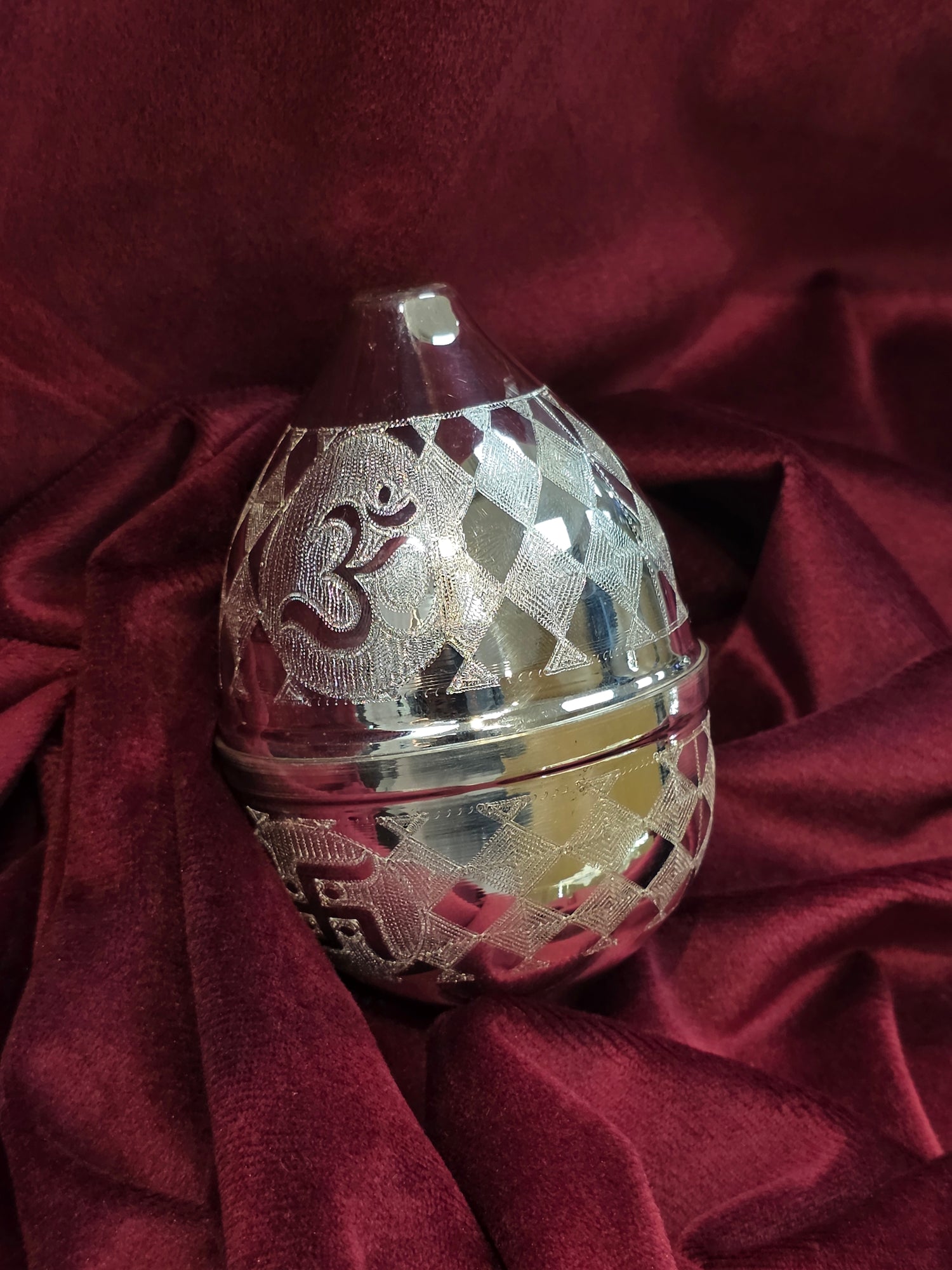 PURE SILVER NARIYAL GUT AC154