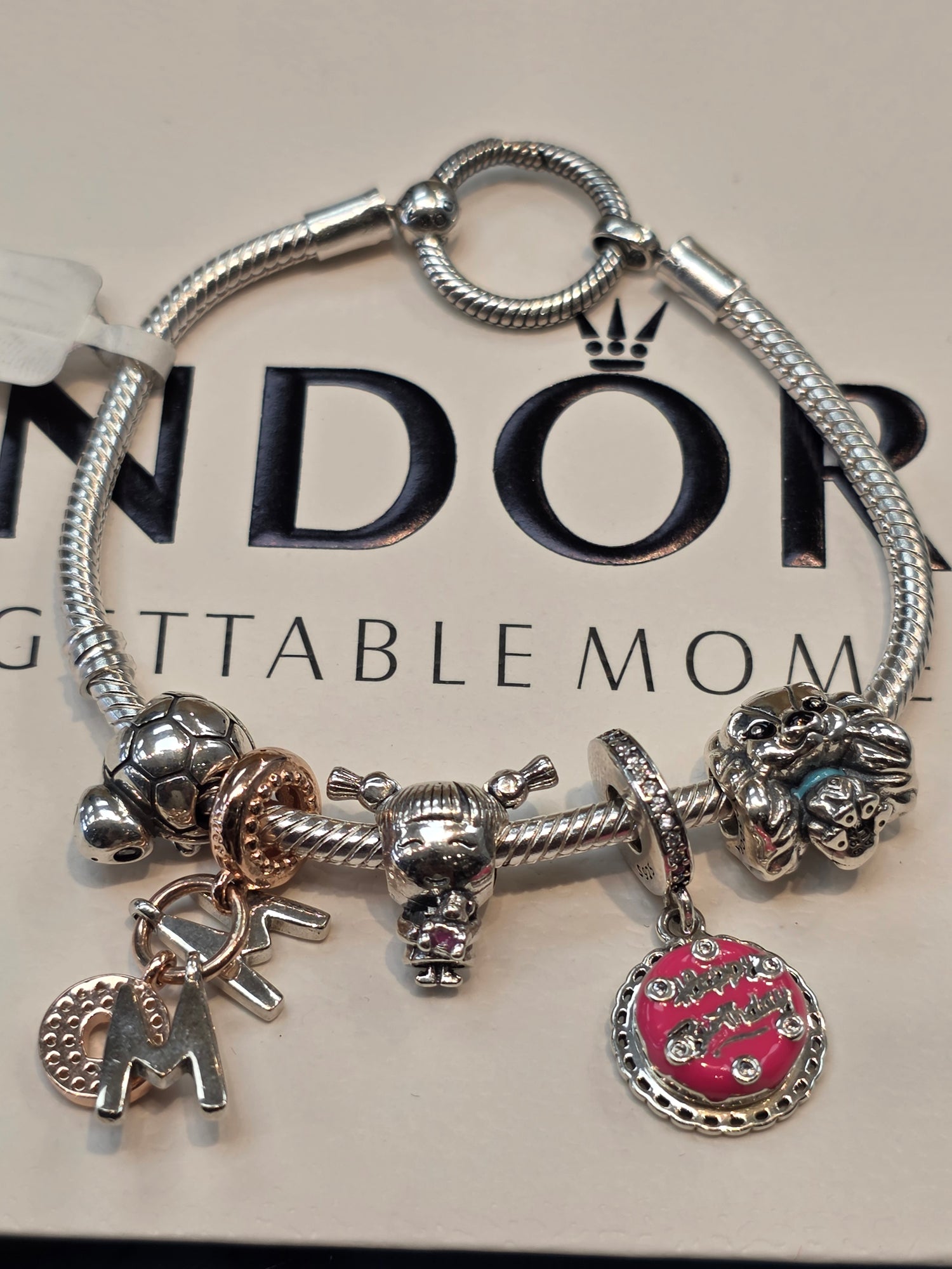 PANDORA BRACELET/5 CHARMS PB039