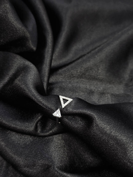 SILVER RING SIZE 5 GR035