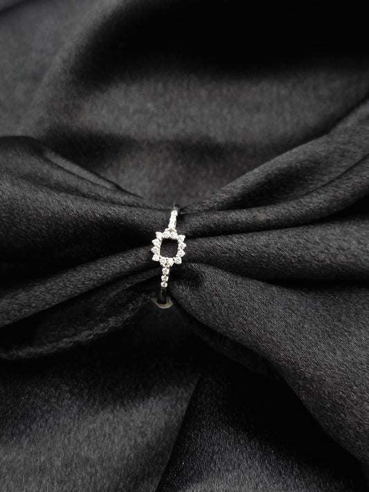 SILVER RING SIZE 7 GR293